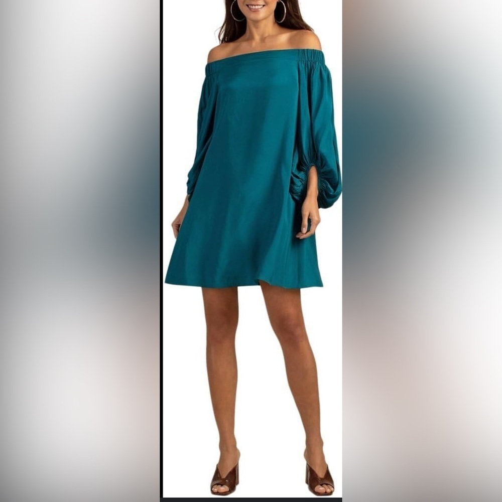 Trina Turk Vibrant Teal Garment Size M
